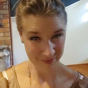 Meet your Posher, Kari